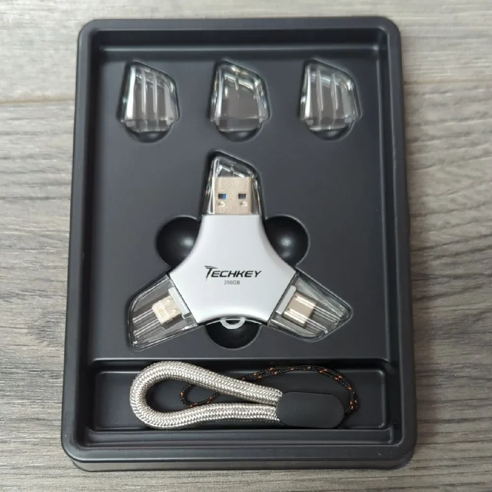Techkey 3.0 256GB 3-in-1 Flash Drive